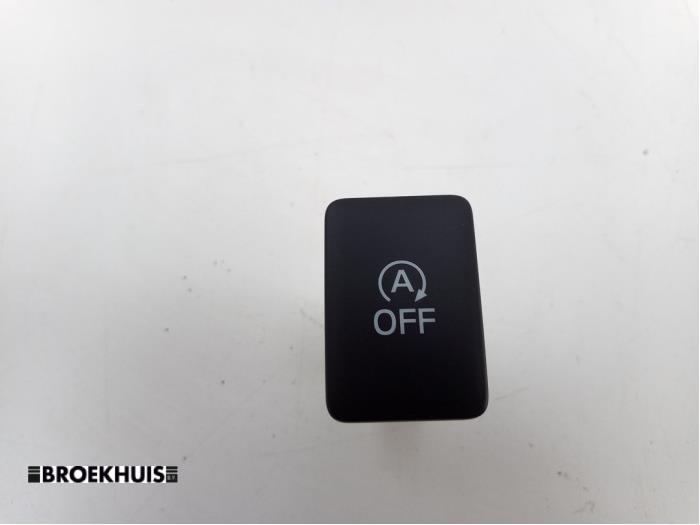 Używane Przelacznik Start/Stop Mitsubishi Eclipse Cross (GK/GL) 1.5 Turbo 16V 2WD Cena € 15,00 Procedura marży oferowane przez Autobedrijf Broekhuis B.V.