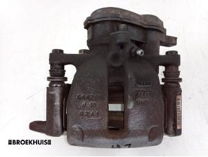 Used Rear brake calliper, left Audi Q5 (8RB) 2.0 TFSI 16V Quattro Price € 50,00 Margin scheme offered by Autobedrijf Broekhuis B.V.