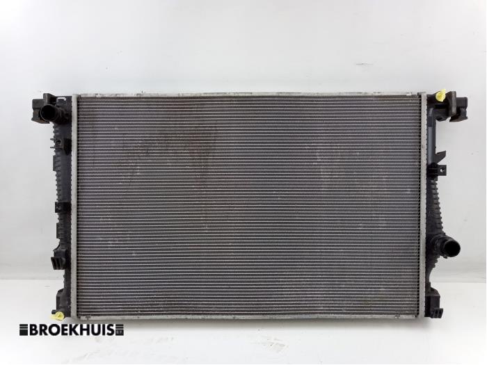 Usagé Radiateur Jeep Cherokee (KL) 2.2 Multijet II 16V 4x4 Prix € 125,00 Règlement à la marge proposé par Autobedrijf Broekhuis B.V.
