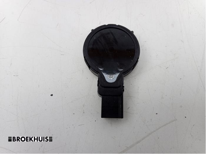 Begagnade Regnsensor Jeep Cherokee (KL) 2.2 Multijet II 16V 4x4 Pris € 35,00 Marginaltabell erbjuds av Autobedrijf Broekhuis B.V.