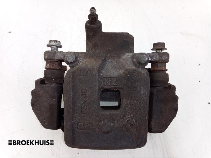 Gebrauchte Bremszange rechts hinten Toyota Land Cruiser 100 (J10) 4.2 TDI 100 24V Preis € 25,00 Margenregelung angeboten von Autobedrijf Broekhuis B.V.