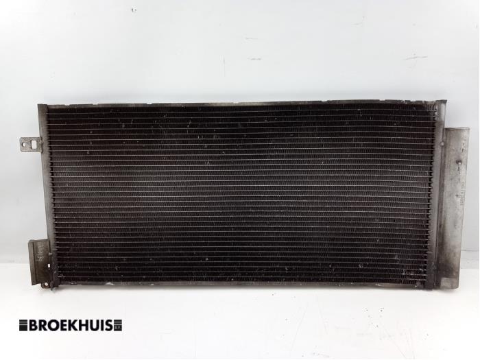 Usagé Radiateur clim Opel Corsa D 1.3 CDTi 16V ecoFLEX Prix € 50,00 Règlement à la marge proposé par Autobedrijf Broekhuis B.V.