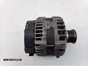 Dynamo från en Audi A4 (B8) 2.0 eTDI 16V 2012