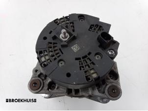 Dynamo från en Audi A4 (B8) 2.0 eTDI 16V 2012