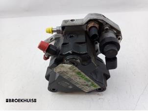 Used Mechanical fuel pump Mercedes Sprinter 3,5t (906.63) 319 CDI,BlueTEC V6 24V Price € 211,75 Inclusive VAT offered by Autobedrijf Broekhuis B.V.