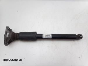 Used Shock absorber kit BMW 4 serie Gran Coupe (F36) 420d 2.0 16V Price € 50,00 Margin scheme offered by Autobedrijf Broekhuis B.V.