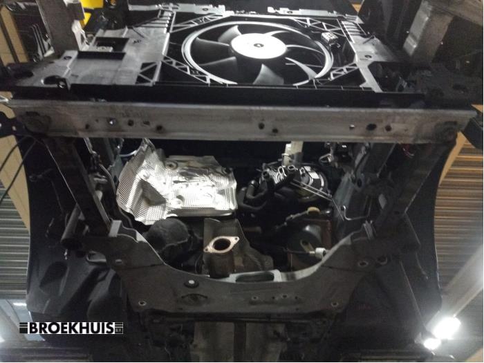 Used Subframe Renault Megane III Grandtour (KZ) 1.5 dCi 110 Price € 150,00 Margin scheme offered by Autobedrijf Broekhuis B.V.