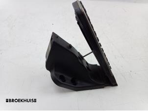 Used Accelerator pedal Mercedes CLS (C257) 350d 2.9 24V 4-Matic Price € 50,00 Margin scheme offered by Autobedrijf Broekhuis B.V.