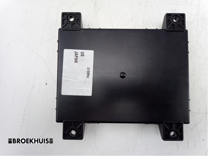 Body control computer Tesla Model S 85 - 101090600F