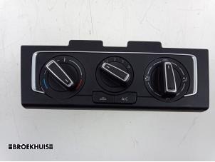 Usados Panel de control de calefacción Volkswagen Polo V (6R) 1.4 TDI 12V 90 Precio € 45,00 Norma de margen ofrecido por Autobedrijf Broekhuis B.V.