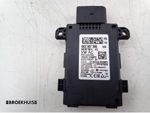 Usados Sensor de radar Audi E-tron (GEN) 55 Precio € 200,00 Norma de margen ofrecido por Autobedrijf Broekhuis B.V.