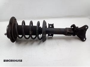 Used Front shock absorber rod, right Mercedes E (W212) E-220 CDI 16V BlueEfficiency,BlueTEC Price € 70,00 Margin scheme offered by Autobedrijf Broekhuis B.V.