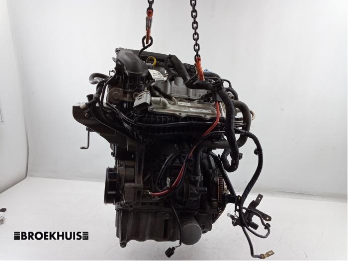 Motor de un Skoda Fabia III Combi (NJ5) 1.0 TSI 12V 2018