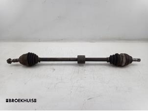 Used Front drive shaft, right Opel Zafira (M75) 1.8 16V Ecotec Price € 25,00 Margin scheme offered by Autobedrijf Broekhuis B.V.