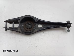 Used Rear wishbone, right Skoda Superb Combi (3V5) 2.0 TDI Price € 70,00 Margin scheme offered by Autobedrijf Broekhuis B.V.