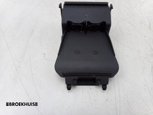Gebrauchte Bremsassistent Sensor Ford Focus 3 Wagon 1.5 TDCi Preis € 45,00 Margenregelung angeboten von Autobedrijf Broekhuis B.V.