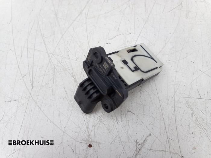 Gebrauchte Luftmassenmesser Ford Focus 3 Wagon 1.5 TDCi Preis € 50,00 Margenregelung angeboten von Autobedrijf Broekhuis B.V.