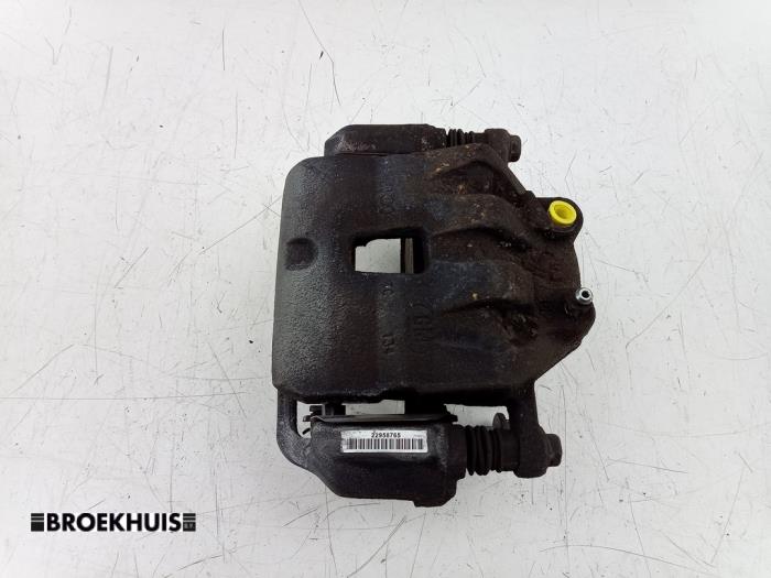 Front brake calliper, left from a Opel Insignia Sports Tourer 2.0 CDTI 16V 120 ecoFLEX 2014