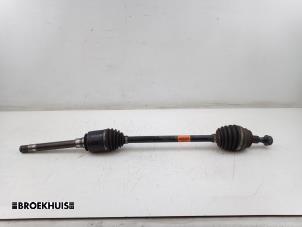 Used Front drive shaft, right Mercedes ML III (166) 3.0 ML-350 BlueTEC V6 24V 4-Matic Price € 125,00 Margin scheme offered by Autobedrijf Broekhuis B.V.