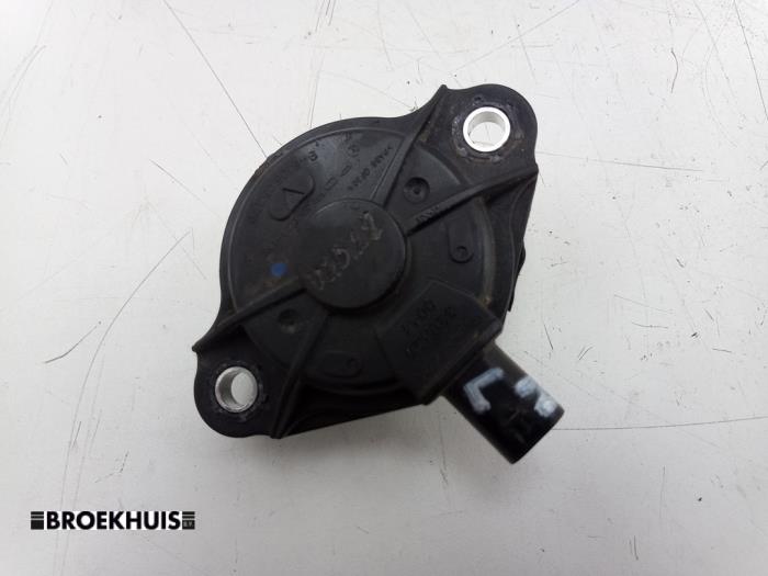 Camshaft adjuster from a Porsche Macan (95B) 3.6 V6 24V Turbo 2014