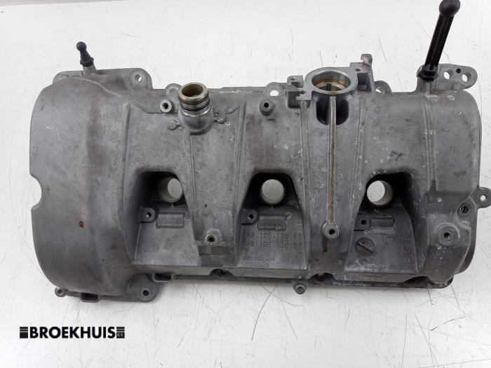 Gebrauchte Ventildeckel Porsche Macan (95B) 3.6 V6 24V Turbo Preis € 100,00 Margenregelung angeboten von Autobedrijf Broekhuis B.V.