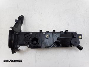 Used Rocker cover Citroen Jumpy (G9) 1.6 HDI 16V Price € 36,30 Inclusive VAT offered by Autobedrijf Broekhuis B.V.