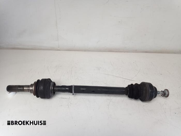 Drive shaft, rear right from a BMW 6 serie Gran Coupe (F06) M6 V8 32V Competition Package 2015