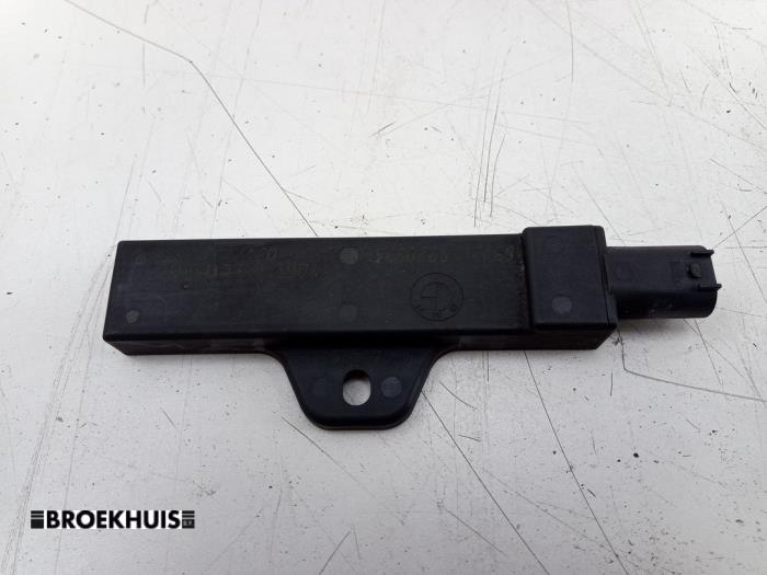 Używane Keyless Entry-Antena BMW 6 serie Gran Coupe (F06) M6 V8 32V Competition Package Cena € 12,50 Procedura marży oferowane przez Autobedrijf Broekhuis B.V.