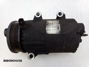 Used Air conditioning pump Volvo S80 (AR/AS) 2.0 D 16V Price € 100,00 Margin scheme offered by Autobedrijf Broekhuis B.V.
