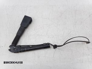 Used Seatbelt tensioner, right BMW 4 serie Gran Coupe (F36) 420d 2.0 16V Price € 40,00 Margin scheme offered by Autobedrijf Broekhuis B.V.