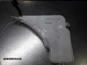 Used Front windscreen washer reservoir BMW 4 serie Gran Coupe (F36) 420d 2.0 16V Price € 35,00 Margin scheme offered by Autobedrijf Broekhuis B.V.