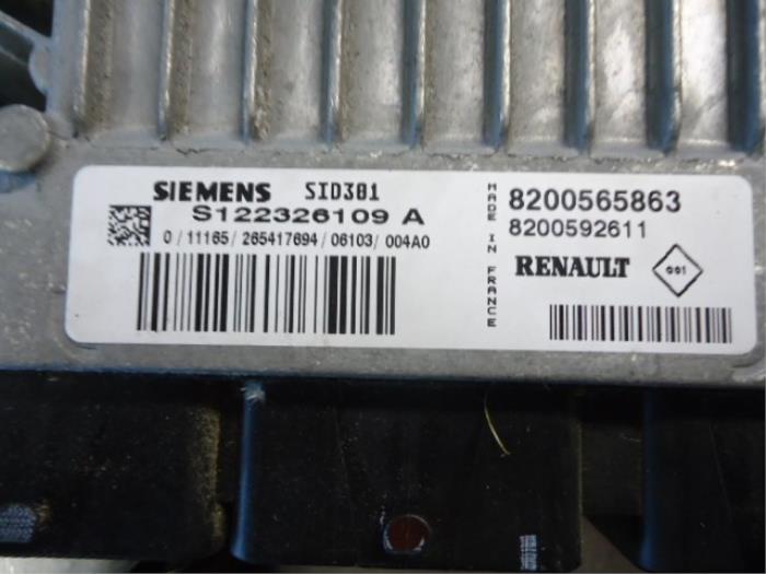 Sterownik wtrysku z Renault Scénic II (JM) 1.5 dCi 105 2006