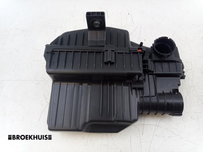 Gebrauchte Luftfiltergehäuse Citroen C3 (SX/SW) 1.2 Vti 12V PureTech Preis € 50,00 Margenregelung angeboten von Autobedrijf Broekhuis B.V.