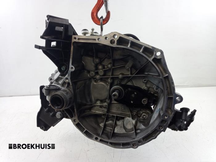 Gebrauchte Getriebe Citroen C3 (SX/SW) 1.2 Vti 12V PureTech Preis auf Anfrage angeboten von Autobedrijf Broekhuis B.V.