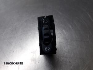 Used AIH headlight switch Opel Movano Combi 2.3 CDTi 16V Price € 12,10 Inclusive VAT offered by Autobedrijf Broekhuis B.V.