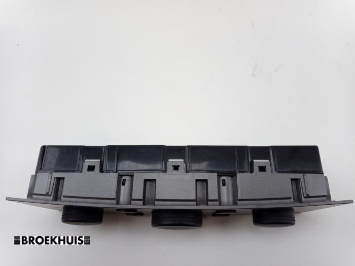 Heater control panel Opel Vectra C 1.8 16V 13166481 GM