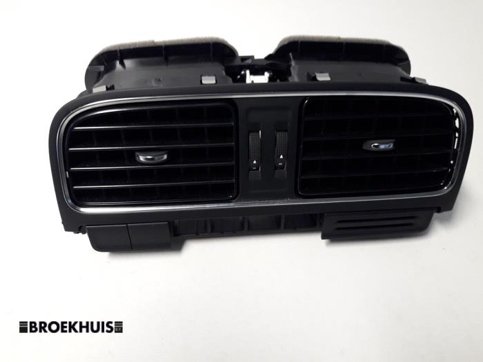 Begagnade Lufttratt Volkswagen Polo V (6R) 1.0 12V BlueMotion Technology Pris € 20,00 Marginaltabell erbjuds av Autobedrijf Broekhuis B.V.