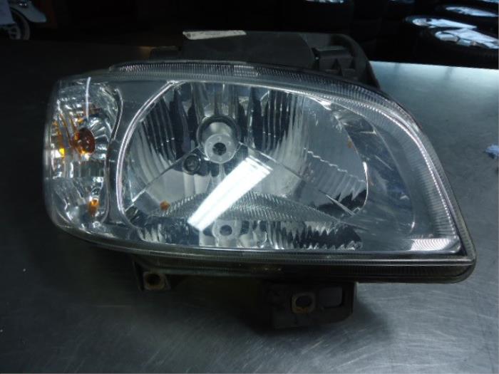SEAT Cordoba Cupra Headlight  RIGHT VALEO 1999-2002