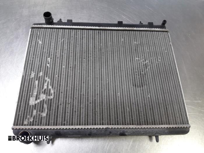 Used Radiator Citroen C4 Picasso (UD/UE/UF) 1.8 16V Price € 35,00 Margin scheme offered by Autobedrijf Broekhuis B.V.