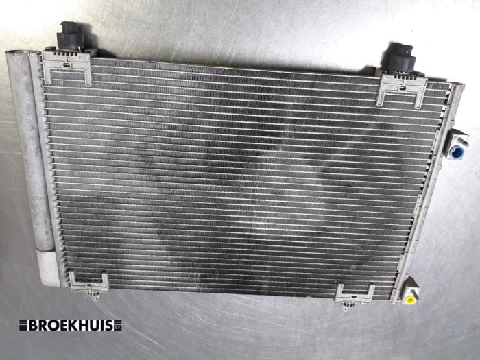 Air conditioning radiator from a Citroën C4 Picasso (UD/UE/UF) 1.8 16V 2008