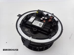 Used Heating and ventilation fan motor Mercedes C (W205) C-200d 1.6 Turbo 16V Price € 80,00 Margin scheme offered by Autobedrijf Broekhuis B.V.