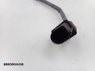 Lambda probe from a Volkswagen Golf VI (5K1) 2.0 TDI 16V 2012