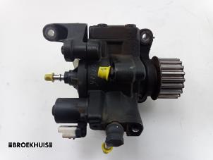 Used Mechanical fuel pump Mercedes A (W176) 1.5 A-180 CDI, A-180d 16V Price € 175,00 Margin scheme offered by Autobedrijf Broekhuis B.V.
