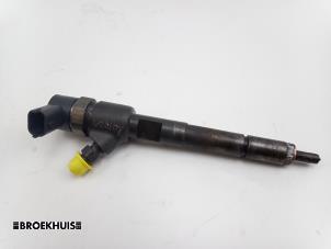 Used Injector (diesel) Opel Combo 1.3 CDTI 16V Price € 121,00 Inclusive VAT offered by Autobedrijf Broekhuis B.V.