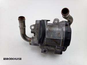 Used EGR valve Volkswagen Passat Variant (3G5) 2.0 TDI 16V 150 Price € 40,00 Margin scheme offered by Autobedrijf Broekhuis B.V.