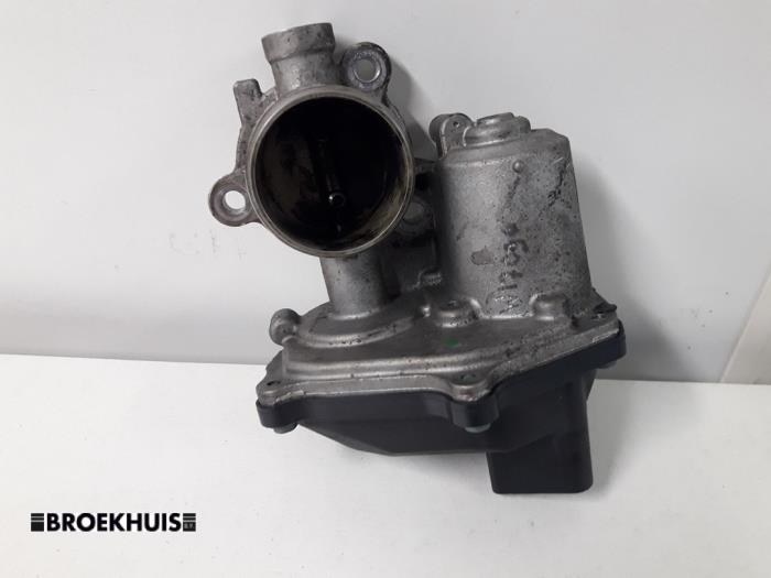 Gebrauchte Drosselklappengehäuse Volkswagen Passat Variant (3G5) 2.0 TDI 16V 150 Preis € 45,00 Margenregelung angeboten von Autobedrijf Broekhuis B.V.