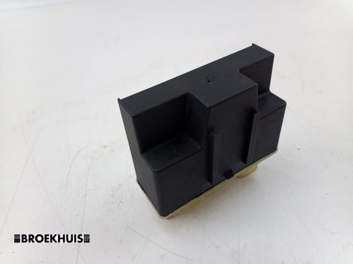 Used Cooling computer Peugeot Partner (GC/GF/GG/GJ/GK) 1.6 BlueHDI 75 Price € 42,35 Inclusive VAT offered by Autobedrijf Broekhuis B.V.