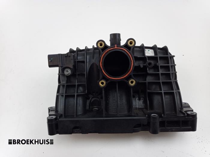 Gebrauchte Ansaugbrugge Opel Corsa E 1.0 SIDI Turbo 12V Preis € 50,00 Margenregelung angeboten von Autobedrijf Broekhuis B.V.