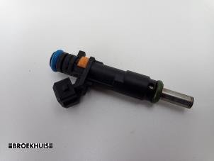 Used Injector (petrol injection) Opel Zafira (M75) 1.8 16V Ecotec Price € 35,00 Margin scheme offered by Autobedrijf Broekhuis B.V.