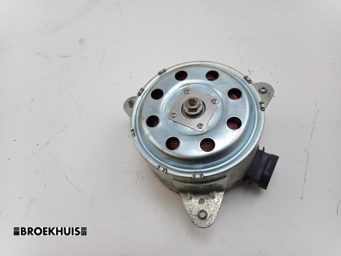 Używane Silnik wentylatora Renault Master III (EV/HV/UV/VA/VB/VD/VF/VG/VJ) 2.3 dCi 165 16V FWD Cena € 121,00 Z VAT oferowane przez Autobedrijf Broekhuis B.V.